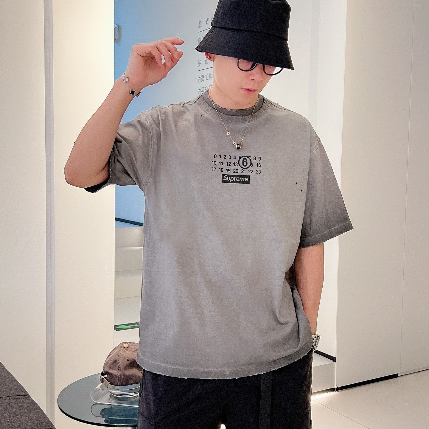 メゾンマルジェラ シュプリーム N級品コラボ 半袖 tシャツ Mac36317